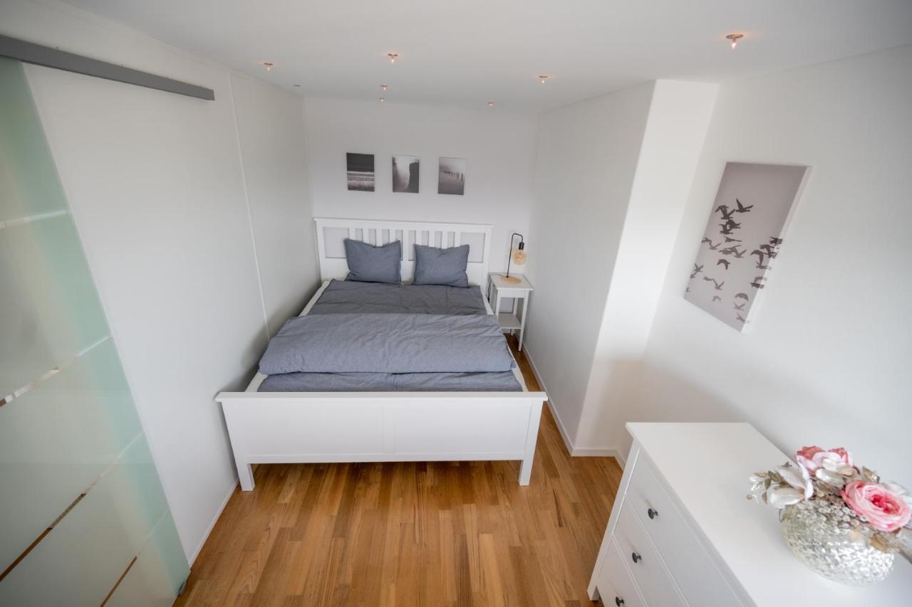 Traumwohnung Direkt Am Hafen Romanshorn Exterior foto